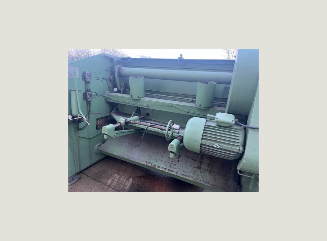 Cisaille CCCP 2