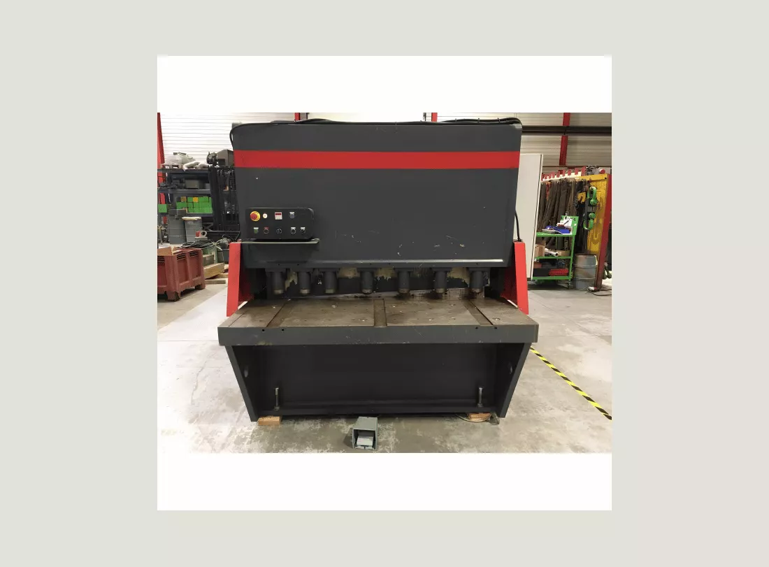 Cisaille PROMECAM 1550 x 20 1