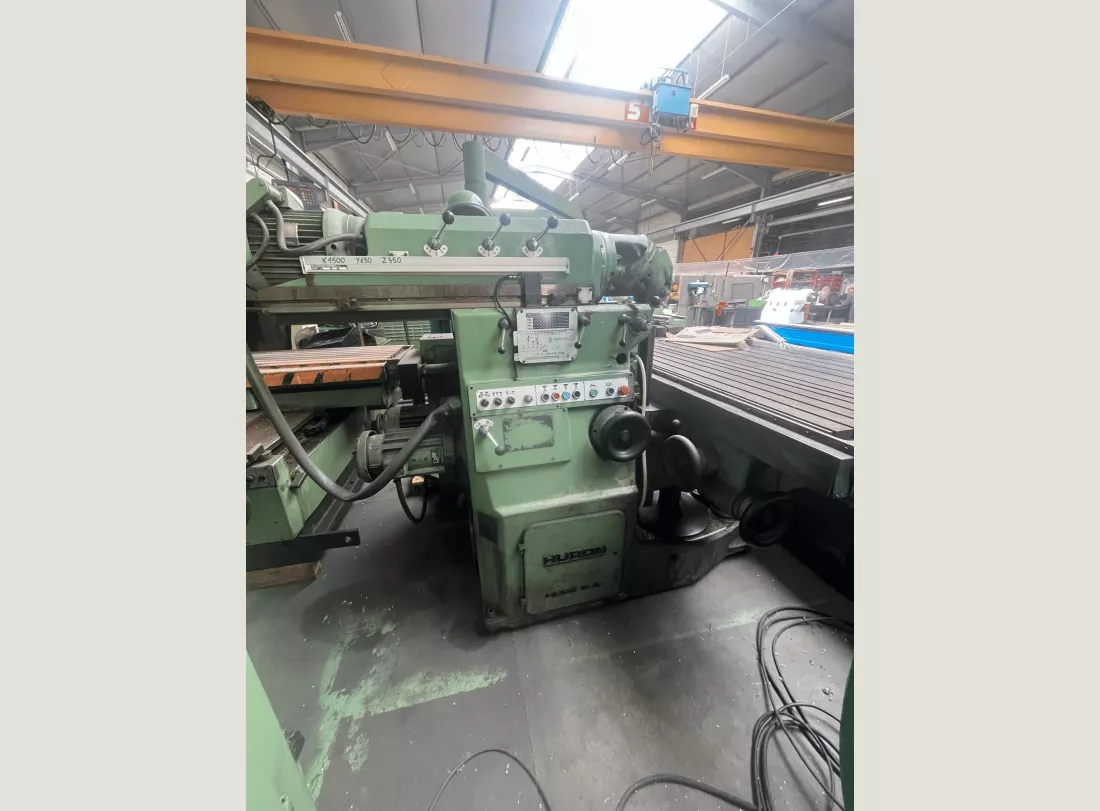 Fraiseuse HURON MU6 5