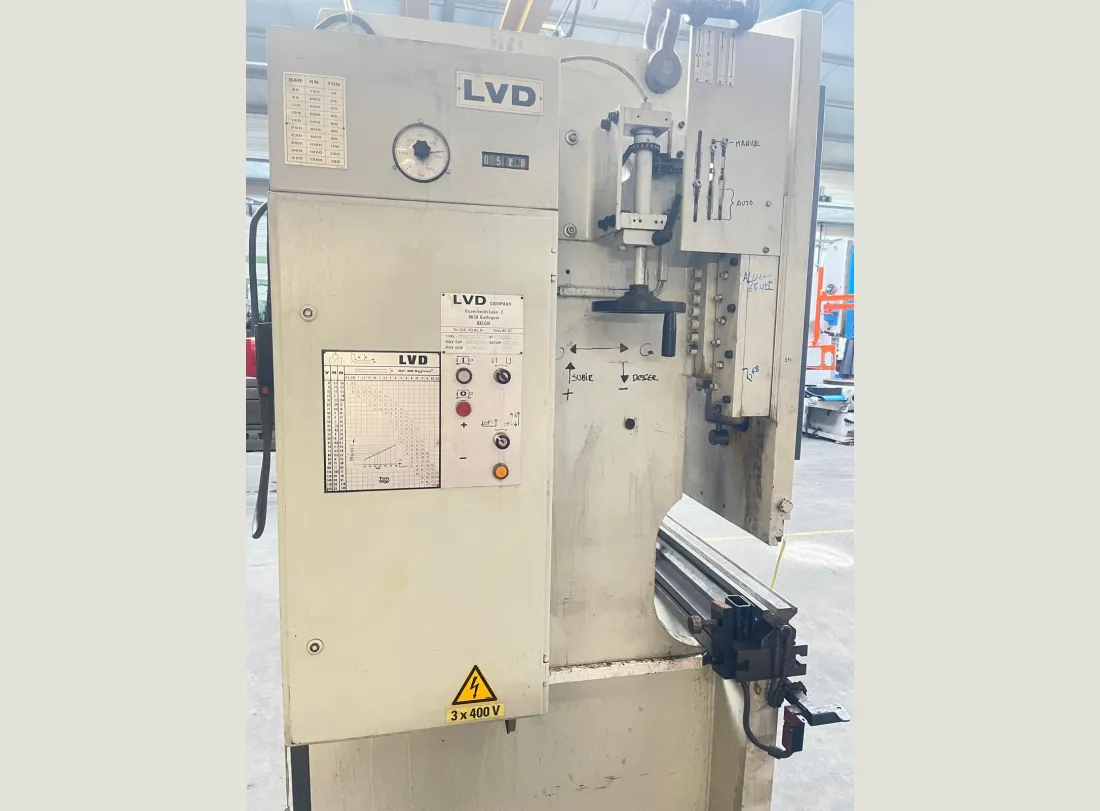 Presse Plieuse LVD 3000 x 135T 5