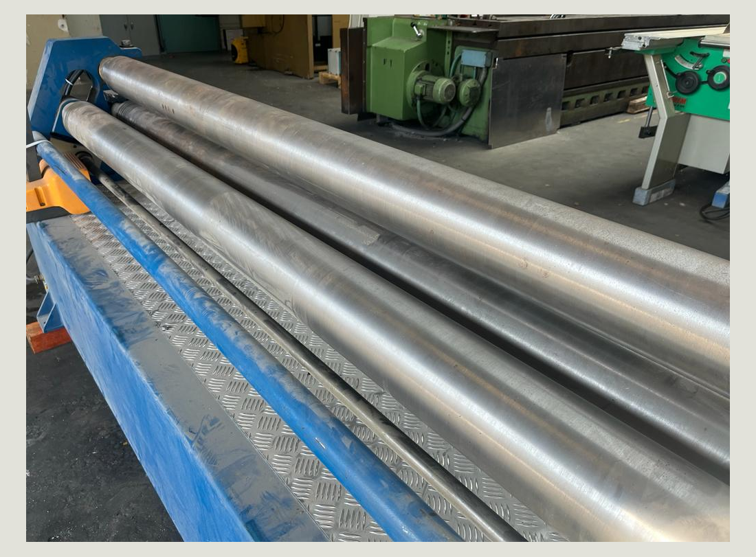 Rouleuse MetallKraft 2050 x 30 4