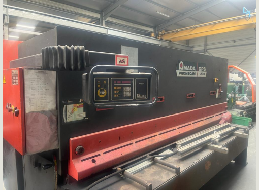 Cisaille AMADA  PROMECAM GPS1230