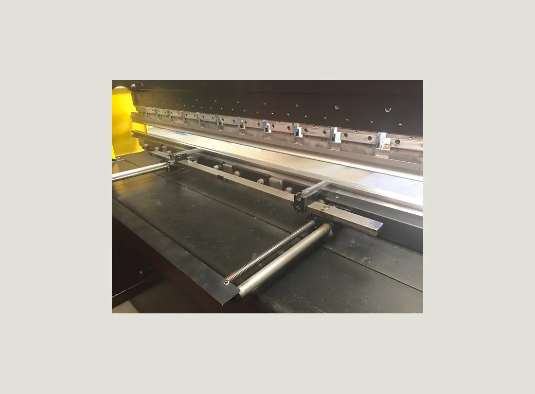 Presse Plieuse  PROMECAM 3000 x 100T 2