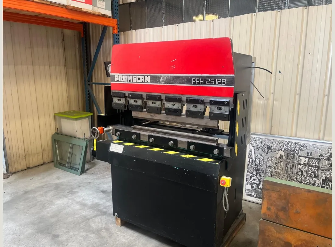 Presse Plieuse PROMECAM 1200 x 25T 1
