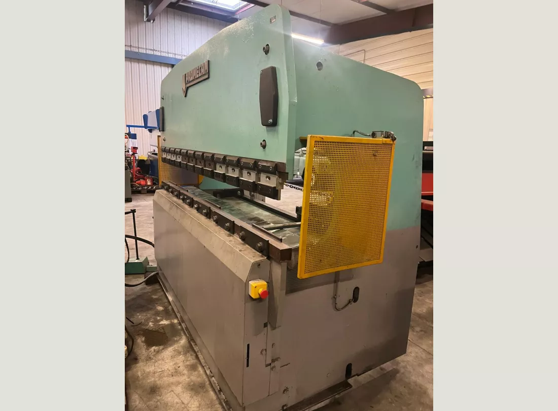 Presse Plieuse PROMECAM 2500 x 65T 2