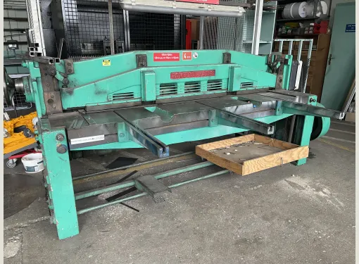 Cisaille Guillotine BOMBLED 2000 x 4