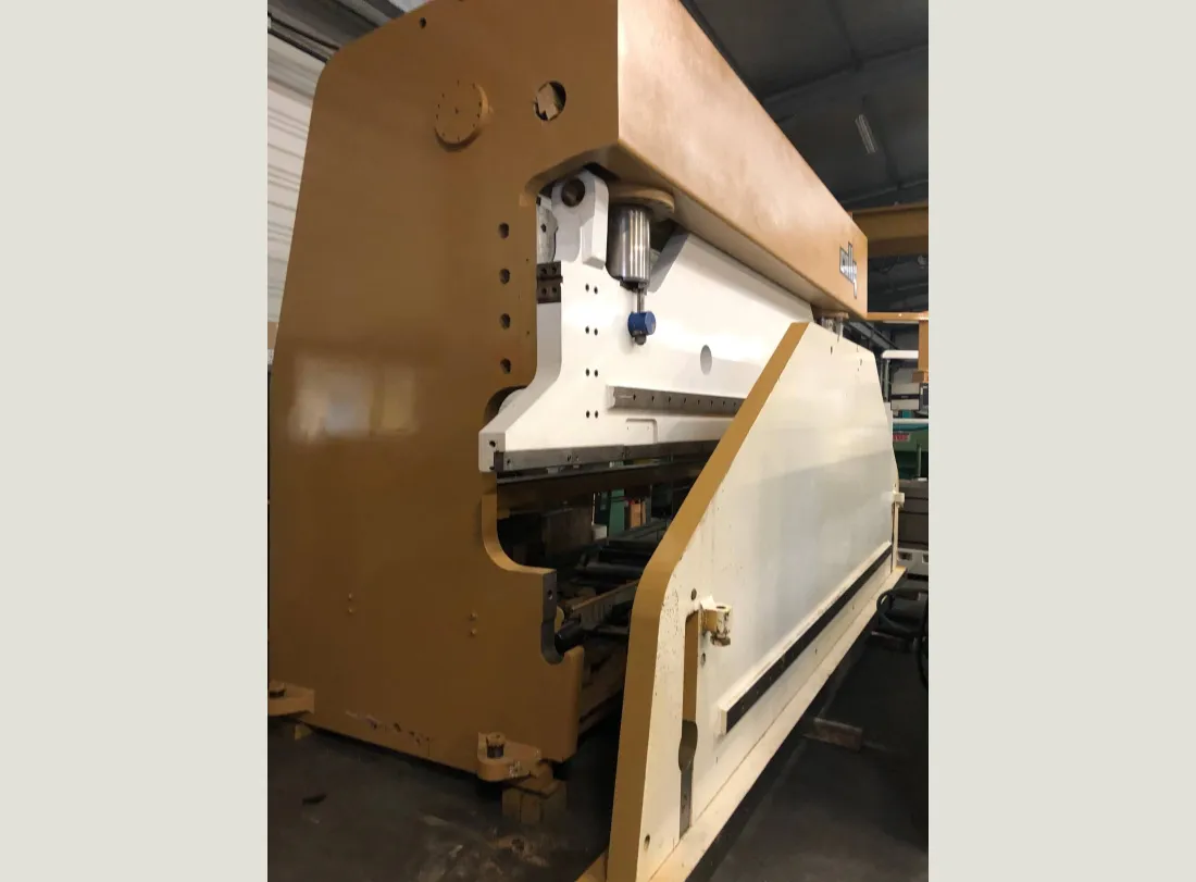 Reconditionnement complet de vos presses plieuses 16