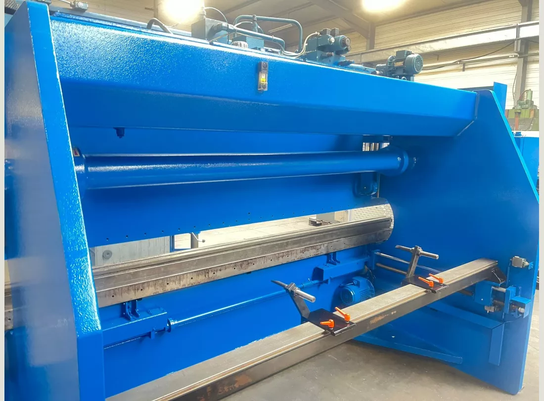 Reconditionnement complet de vos presses plieuses 9