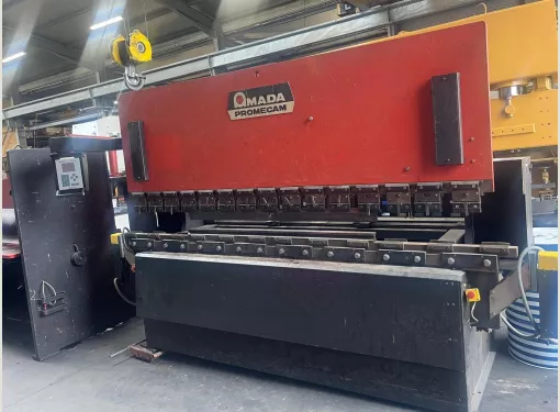 Presse Plieuse AMADA ITS 3000 x125T