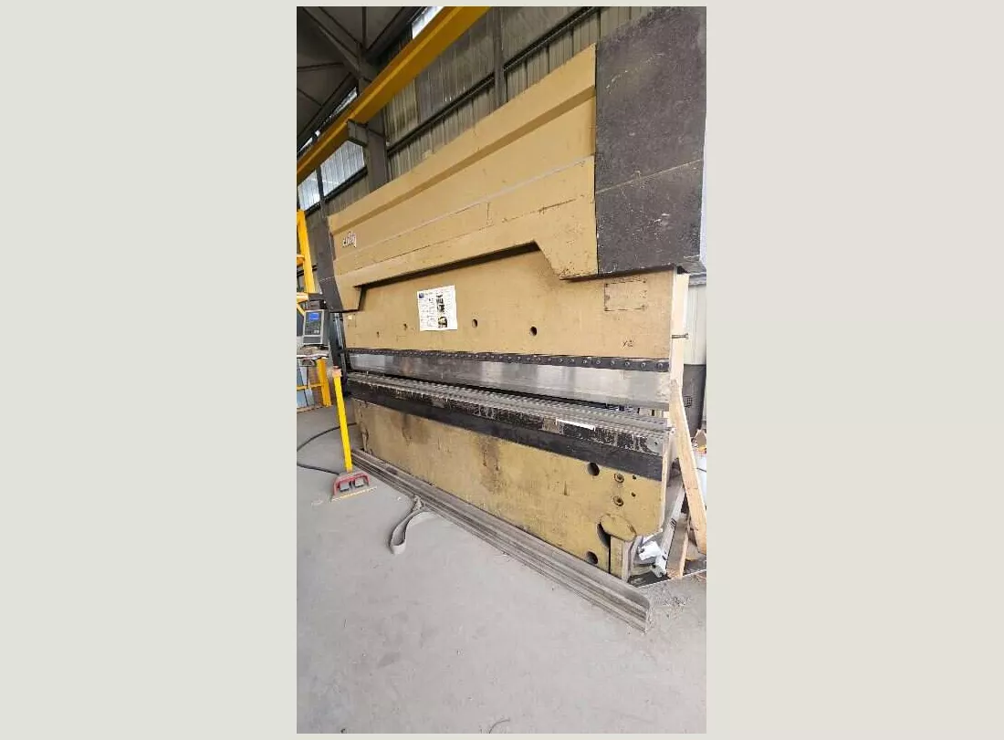 Presse Plieuse COLLY 3000 x 125T 2