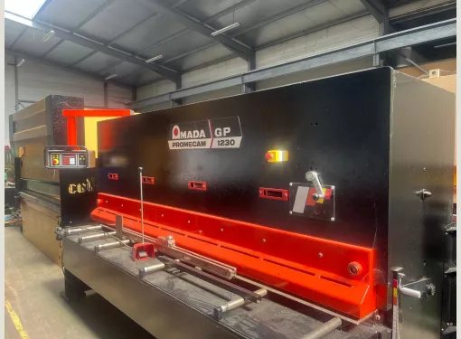 Cisaille AMADA PROMECAM GP1230