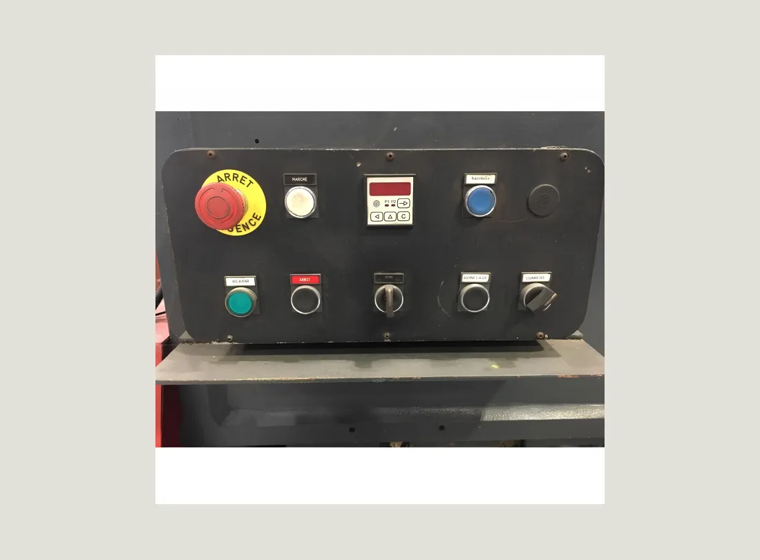 Cisaille PROMECAM 1550 x 20 4