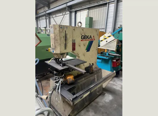 Poinçonneuse GEKA PUMA 55