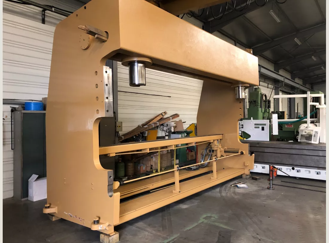 Reconditionnement complet de vos presses plieuses 10