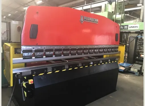Presse Plieuse  PROMECAM 3000 x 100T